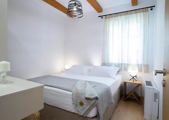 Apartment Angestrale Wood